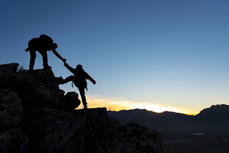 mountain-climbing-1031-exchange-experts-equity-advantage